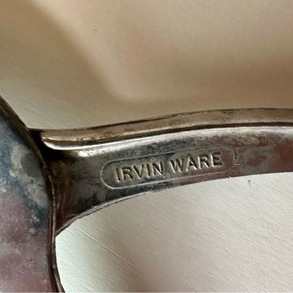 Vintage Irvin Ware Lemon Squeezer - Picture 3 of 4